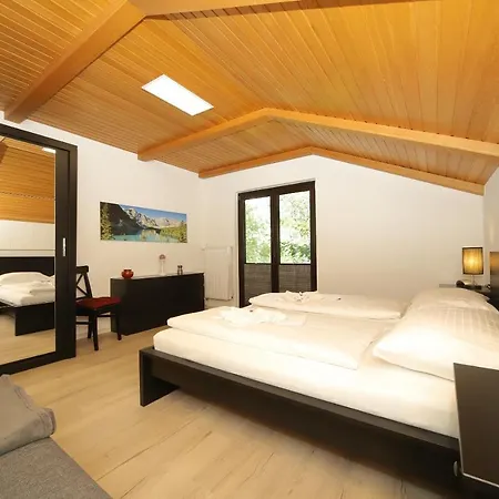 Haus Schroffenstein *