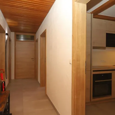 Haus Schroffenstein 슈라드밍