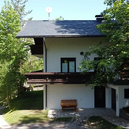 Haus Schroffenstein *