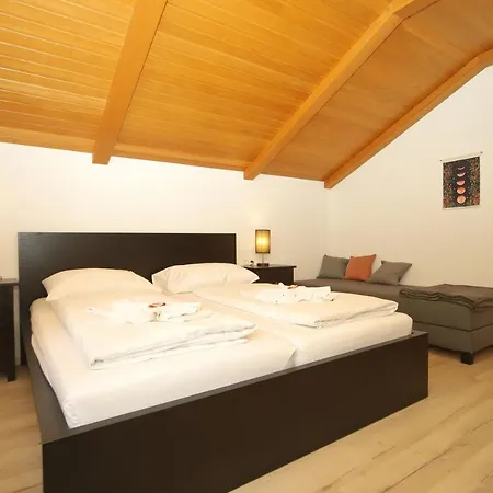 Haus Schroffenstein 슈라드밍