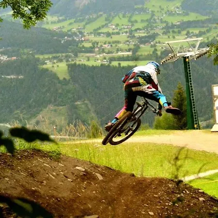 Haus Schroffenstein *