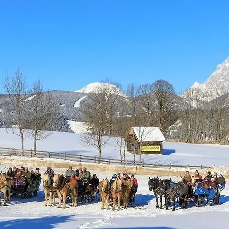 아파트 Haus Schroffenstein