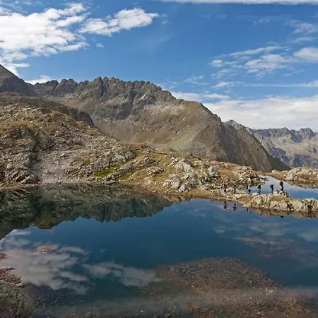 Haus Schroffenstein 아파트 슈라드밍