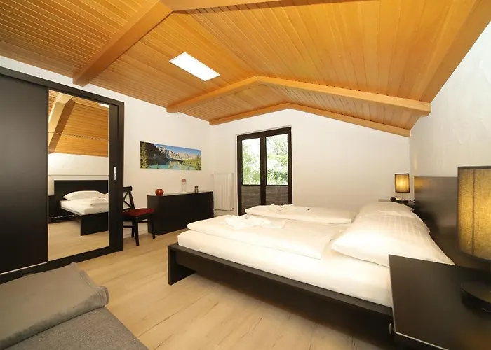 Haus Schroffenstein *