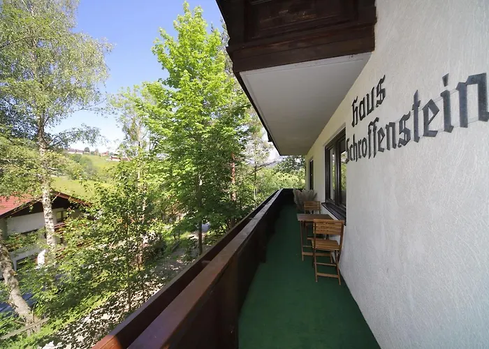 Haus Schroffenstein *