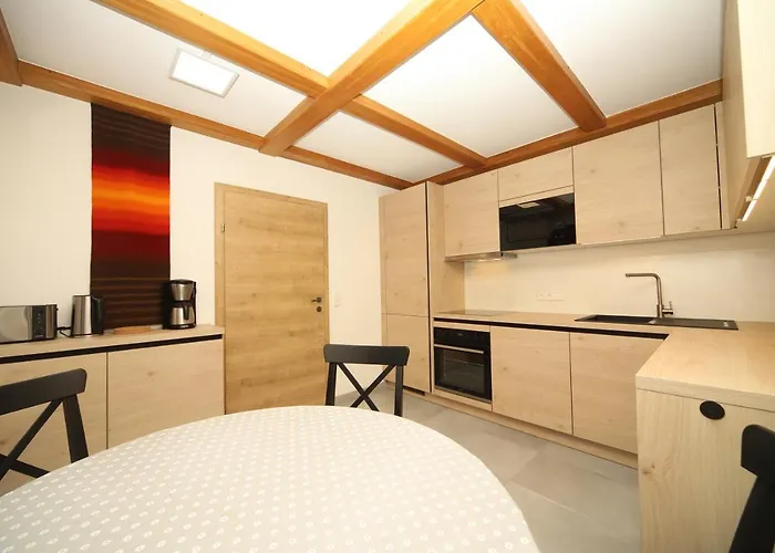 Haus Schroffenstein *